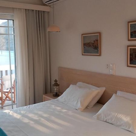 Stefos Rooms Галисас Екстериор снимка
