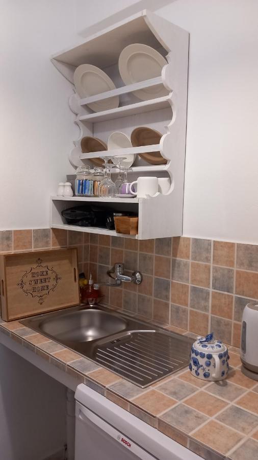 Stefos Rooms Галисас Екстериор снимка